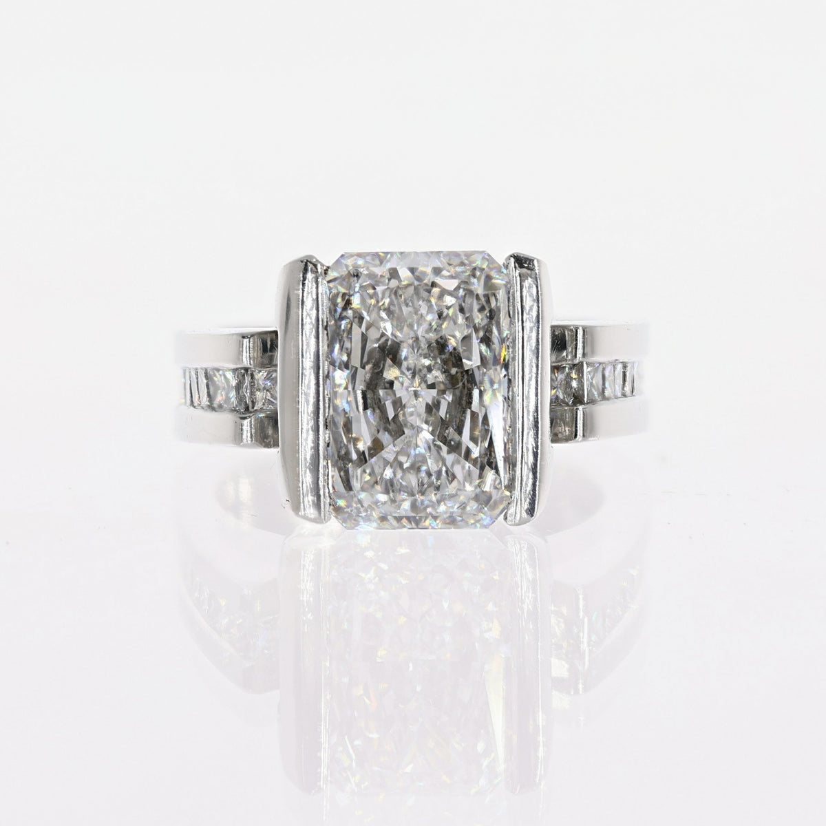 5.03ct F VS1 Radiant Lab-Created Diamond Ring