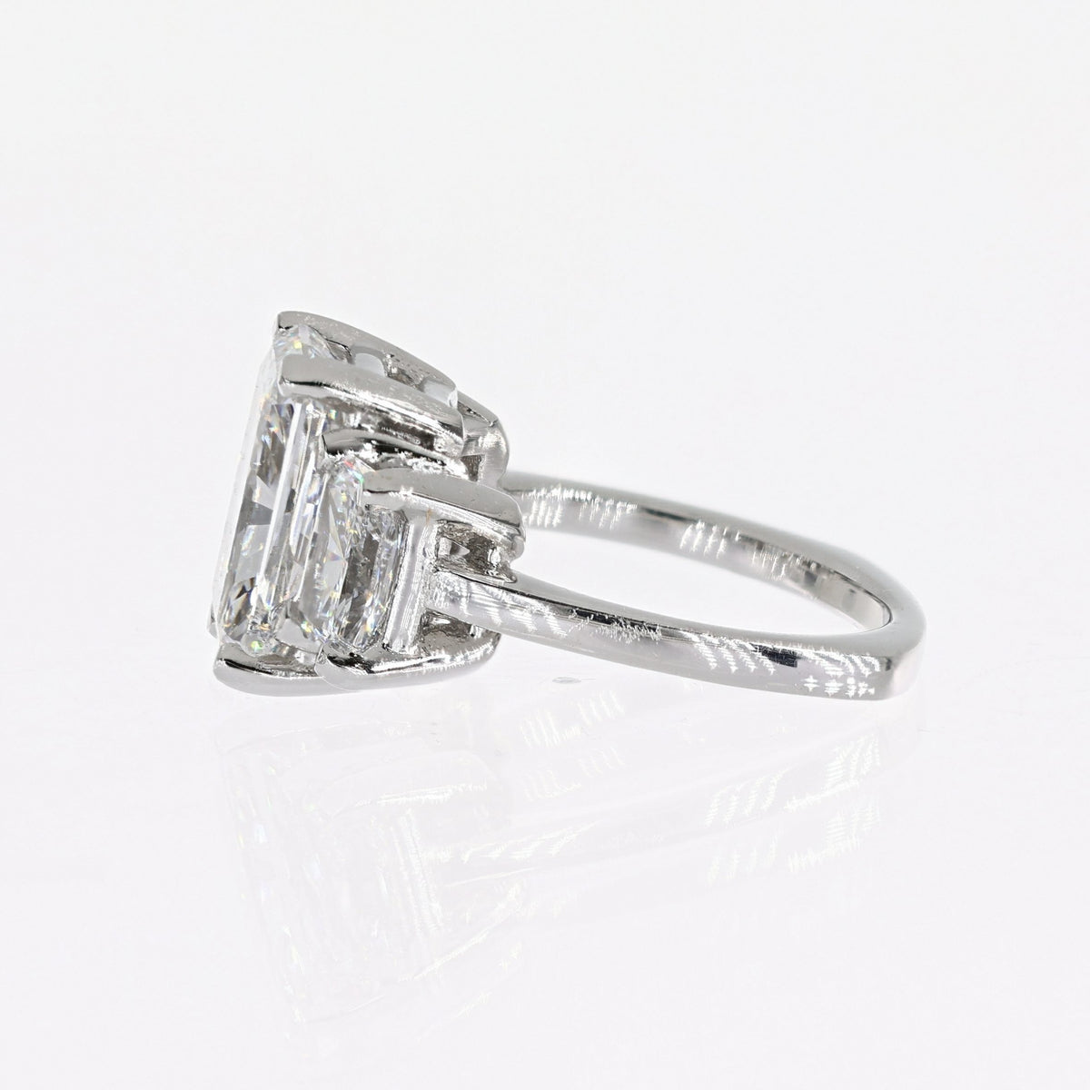 Platinum Radiant Lab-Created Diamond Ring (5.03ct F-G E,VS1)